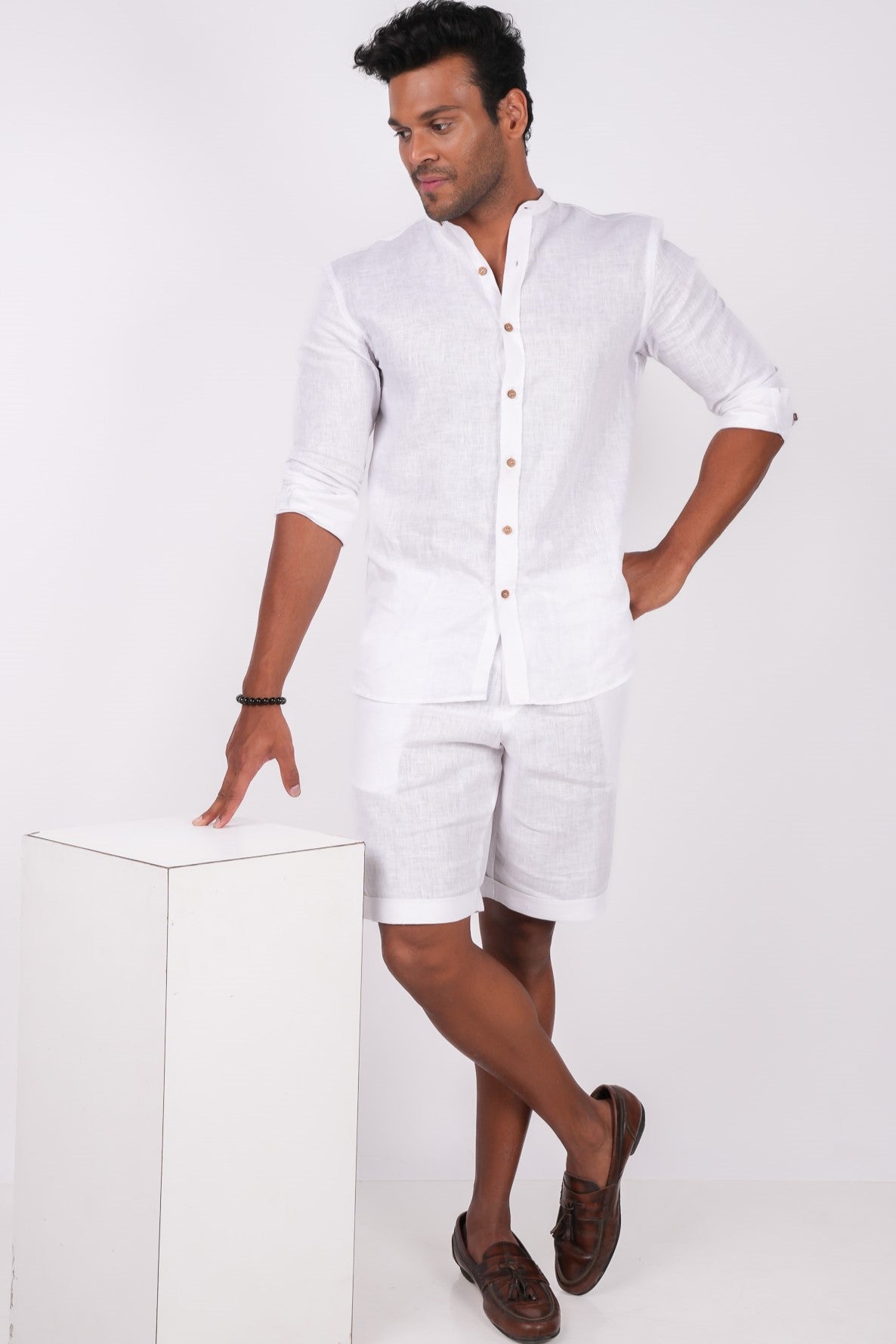 Mens white store linen short sets